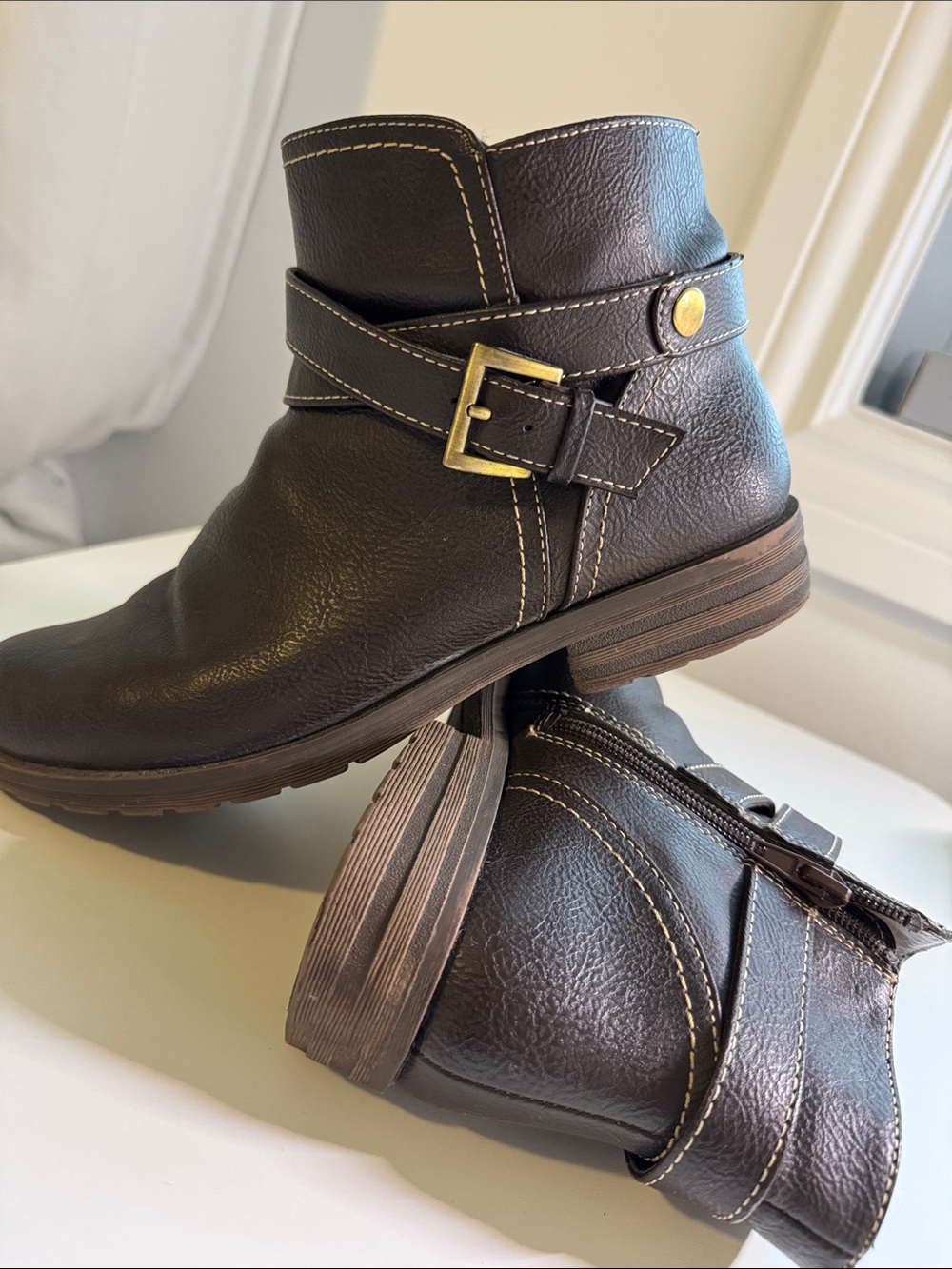 Natural Soul by Naturalizer Brown Moto Ankle Boots - Size 8✨